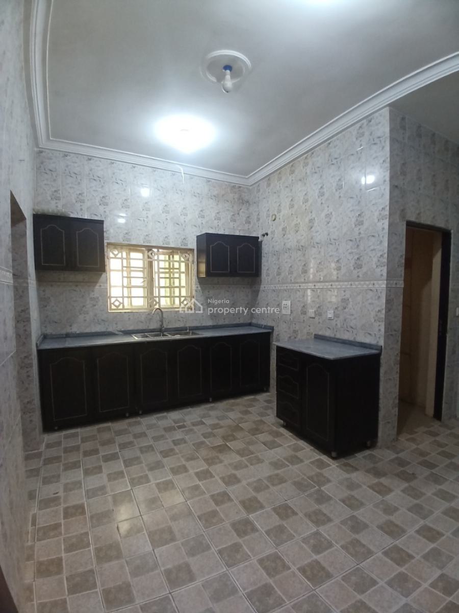 Stand Alone 2 Bedroom Bungalow, Guzape Abuja Diplomatic Zone, Guzape District, Abuja, Detached Bungalow for Rent