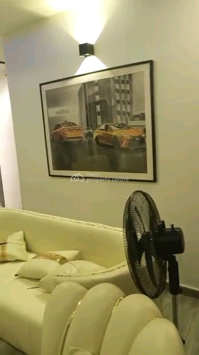 Relatively New 3 Bedrooms Up Flat*, Bakare Daudu Street By Deeper Life Hq, Ifako, Gbagada, Lagos, Flat / Apartment for Sale
