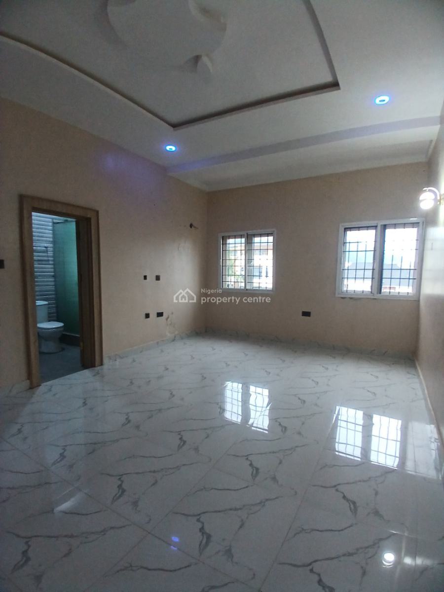 Well Renovated 4 Bedroom Terrace Duplex with 1room Bq, Guzape Abuja Diplomatic Zone, Guzape District, Abuja, Terraced Duplex for Rent