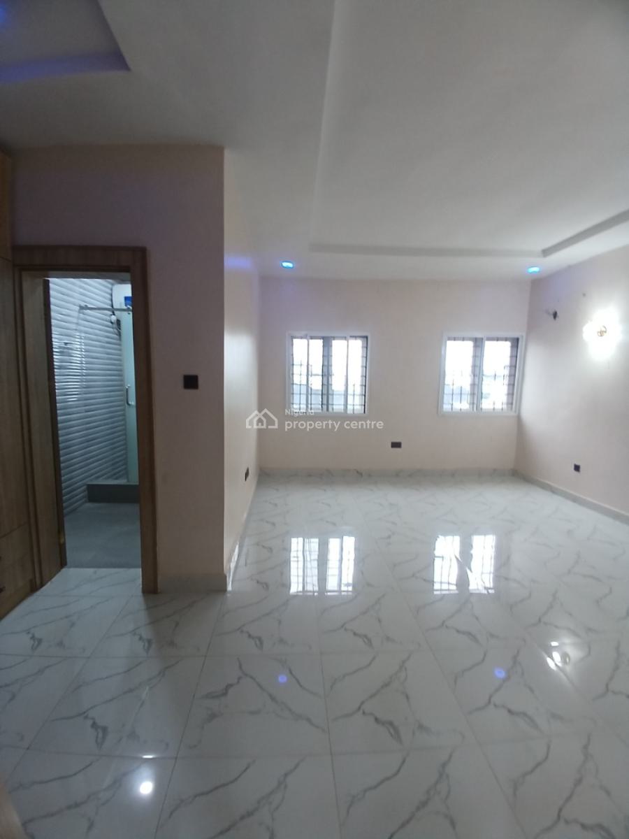 Well Renovated 4 Bedroom Terrace Duplex with 1room Bq, Guzape Abuja Diplomatic Zone, Guzape District, Abuja, Terraced Duplex for Rent