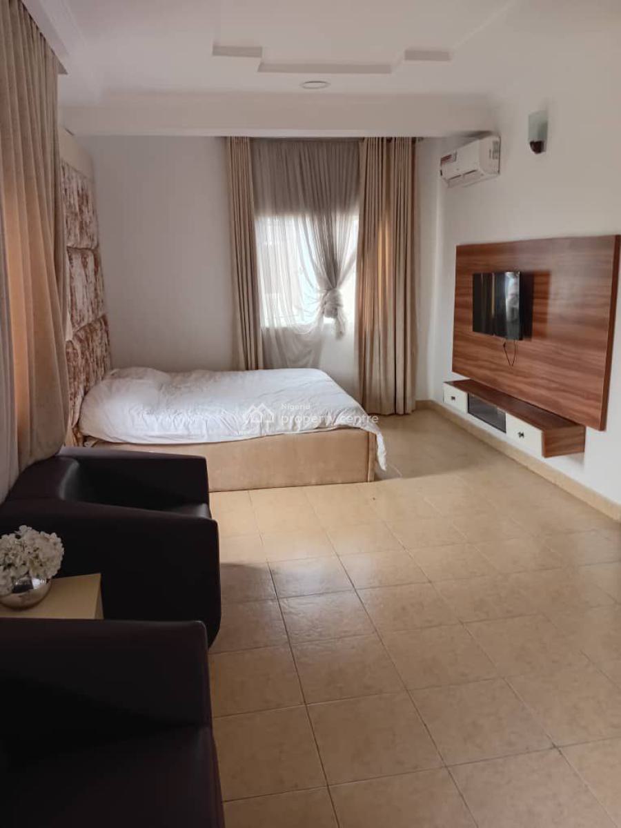 Clean 4bedroom Terrace Duplex with Bq in a Secured Estate, Lekki Right, Lekki Phase 1, Lekki, Lagos, Terraced Duplex for Sale
