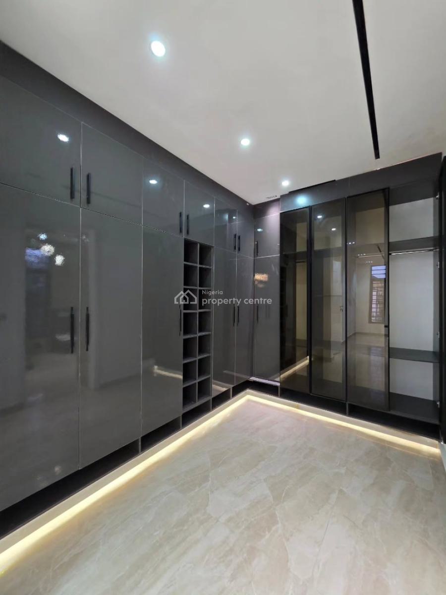 5 Bedroom Fully Detached Duplex with a Rooftop, Ikota, Lekki, Lagos, Detached Duplex for Sale