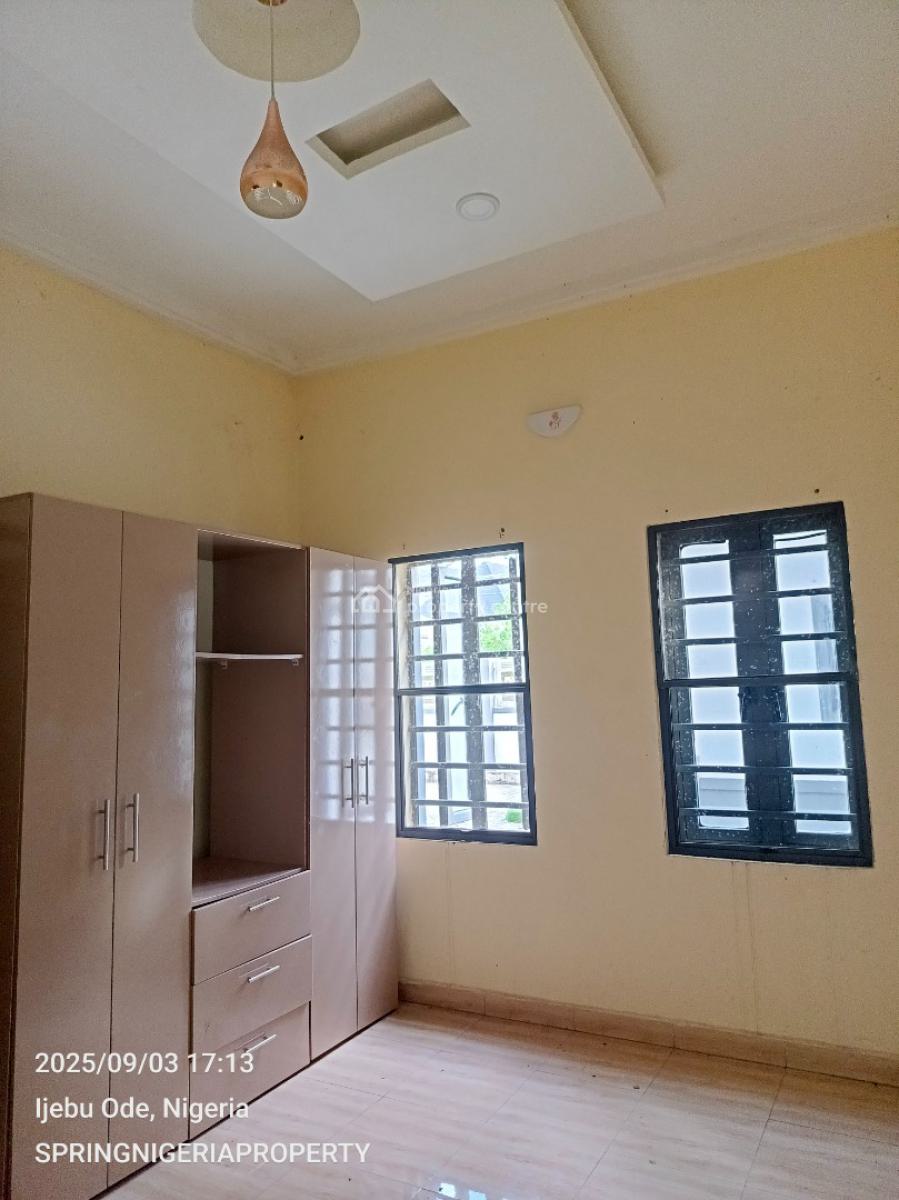 Luxury 2 Bedroom Flat in a Gated Estate, Ogombo, Ajah, Lagos, Flat / Apartment for Rent