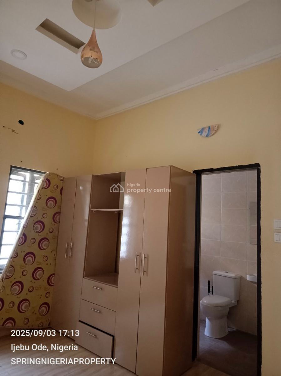 Luxury 2 Bedroom Flat in a Gated Estate, Ogombo, Ajah, Lagos, Flat / Apartment for Rent