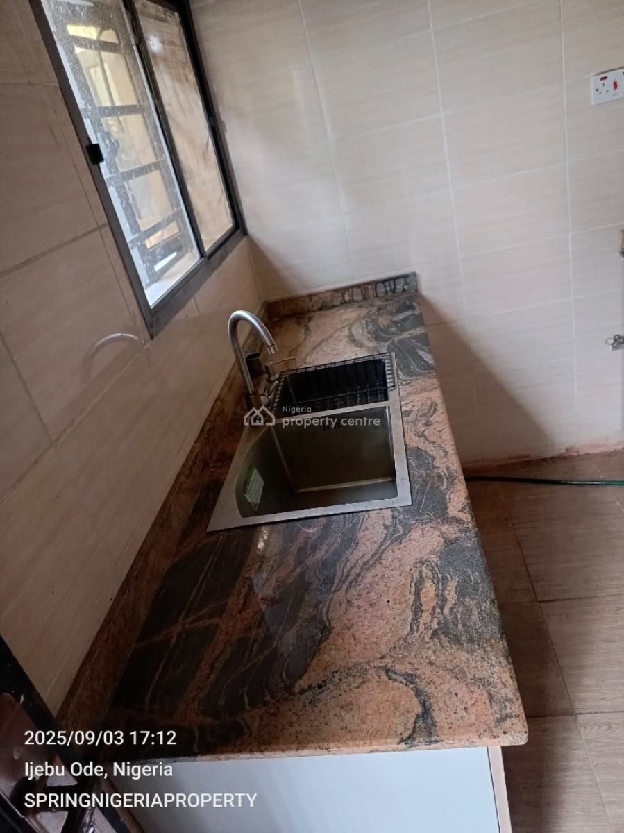 Luxury 2 Bedroom Flat in a Gated Estate, Ogombo, Ajah, Lagos, Flat / Apartment for Rent