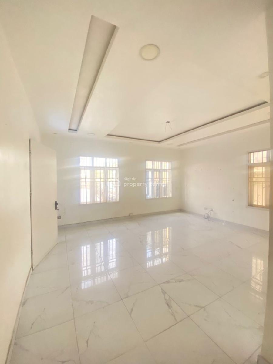 2 Bedroom Apartment, Lekki Phase 1, Lekki, Lagos, Flat / Apartment for Rent