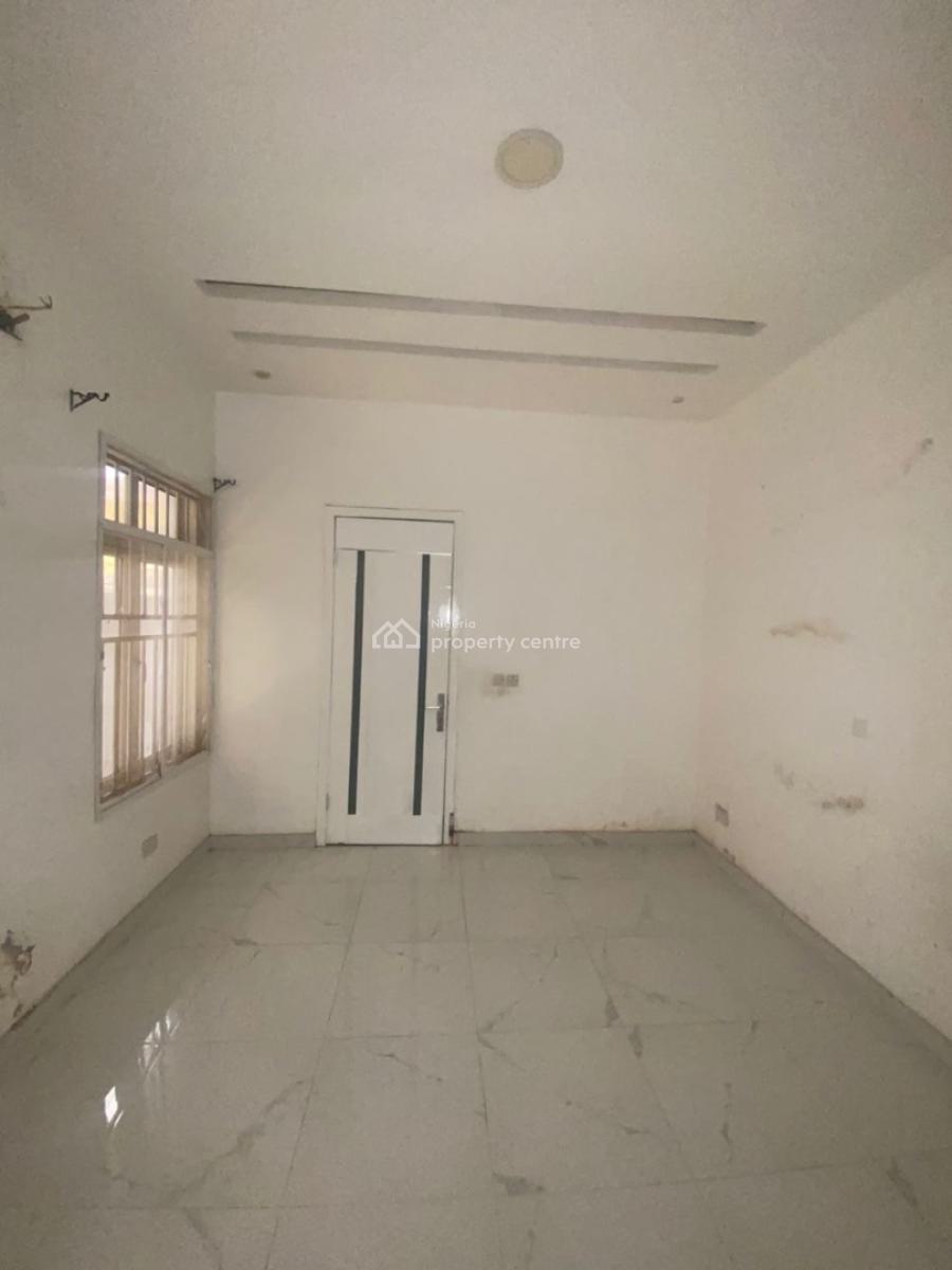 2 Bedroom Apartment, Lekki Phase 1, Lekki, Lagos, Flat / Apartment for Rent