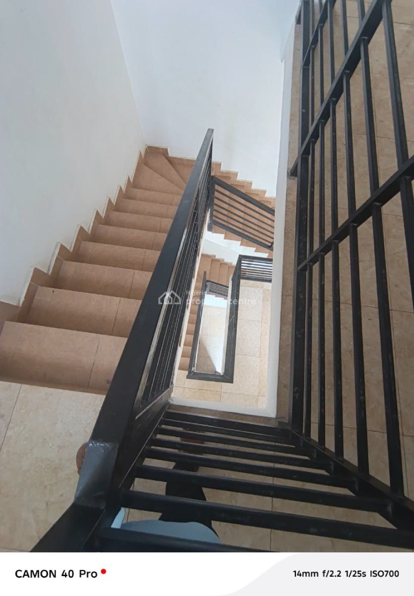 4 Bedroom Duplex in Lekki Right, By Pinnacle Fuel Station, Lekki Phase 1, Lekki, Lagos, Semi-detached Duplex for Rent