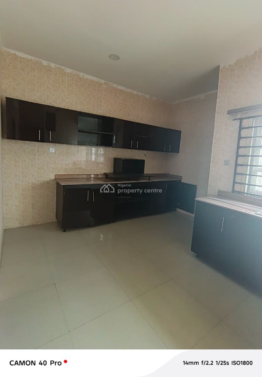 Clean Two Before Penthouse Flat in Oniru Extension, Oniru Extension By The Mosque, Oniru, Victoria Island (vi), Lagos, Flat / Apartment for Rent