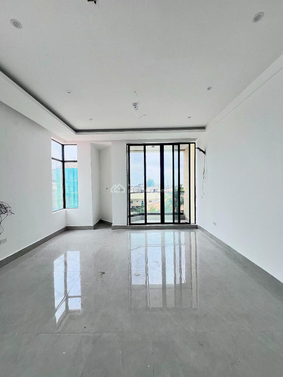 3 Bed Apartment with Bq, Gym, Elevator & Swimming Pool, Lekki Phase 1, Lekki, Lagos, Flat / Apartment for Rent