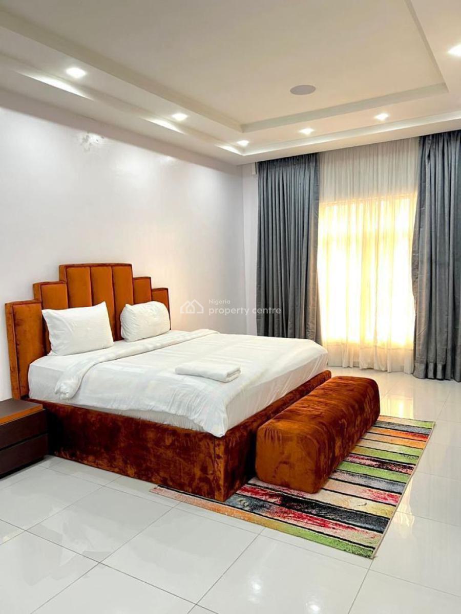 Waterfront 4-bedroom Terrace Duplex, Lekki Phase 1, Lekki, Lagos, Flat / Apartment Short Let