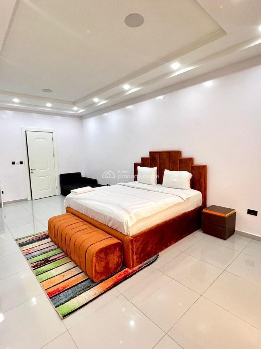 Waterfront 4-bedroom Terrace Duplex, Lekki Phase 1, Lekki, Lagos, Flat / Apartment Short Let