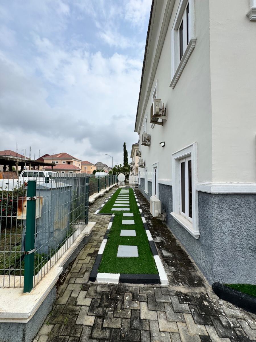 Elegantly Furnished 5beds Detached Duplex with 2 Rooms Bq, Near Godab Estate, Life Camp, Abuja, Detached Duplex for Sale