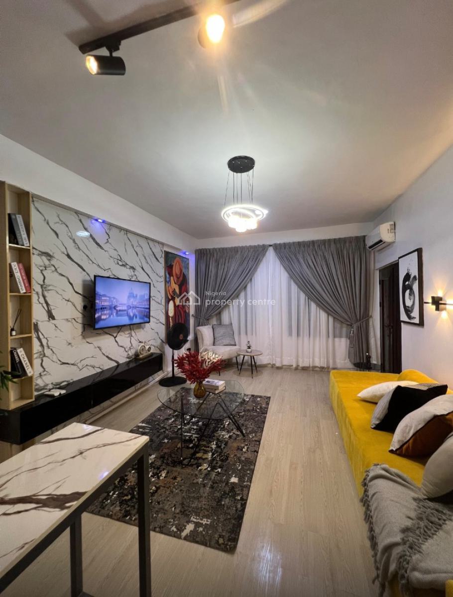One Bedroom Apartment with Work Station, Lekki Paradise 2 Extension, Chevron Alternative, Lekki Phase 2, Lekki, Lagos, Mini Flat (room and Parlour) Short Let