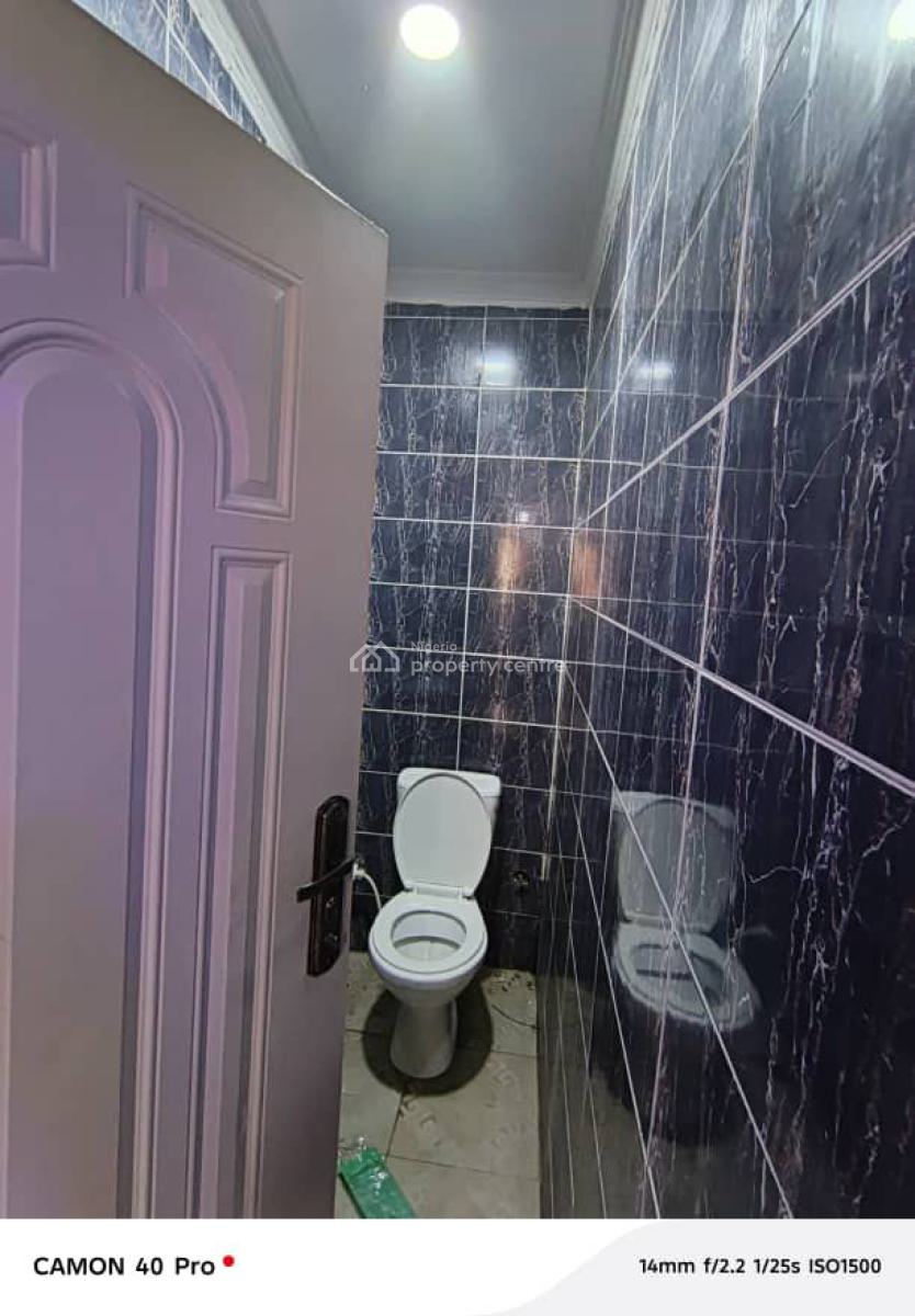 2 Bedroom Flat, Gra, Alalubosa, Ibadan, Oyo, House for Rent