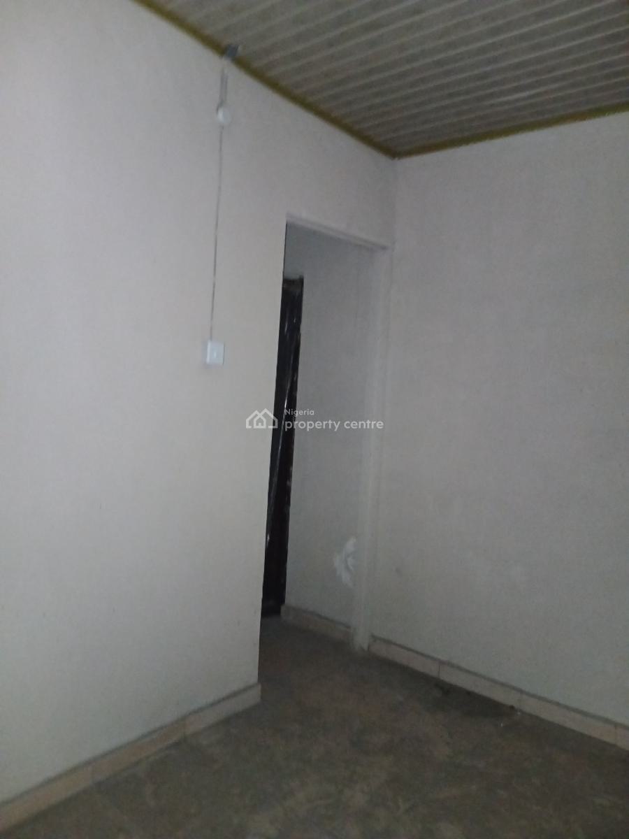 Fine Lovely Mini Flat, Yaba, Lagos, Mini Flat (room and Parlour) for Rent