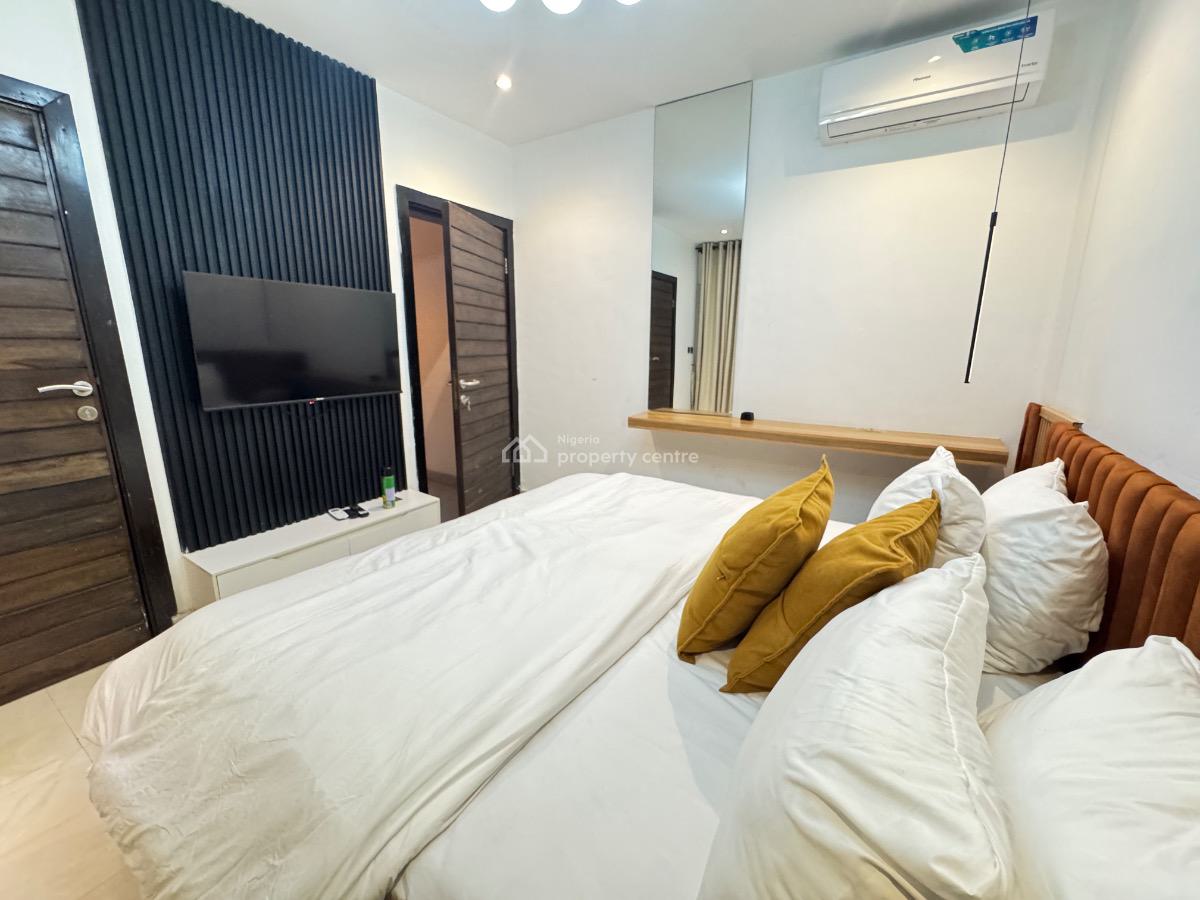 Exquisite Mini Flat Apartment, Freedom Way Road, Lsdpc Estate, Lekki Phase 1, Lekki, Lagos, Mini Flat (room and Parlour) Short Let