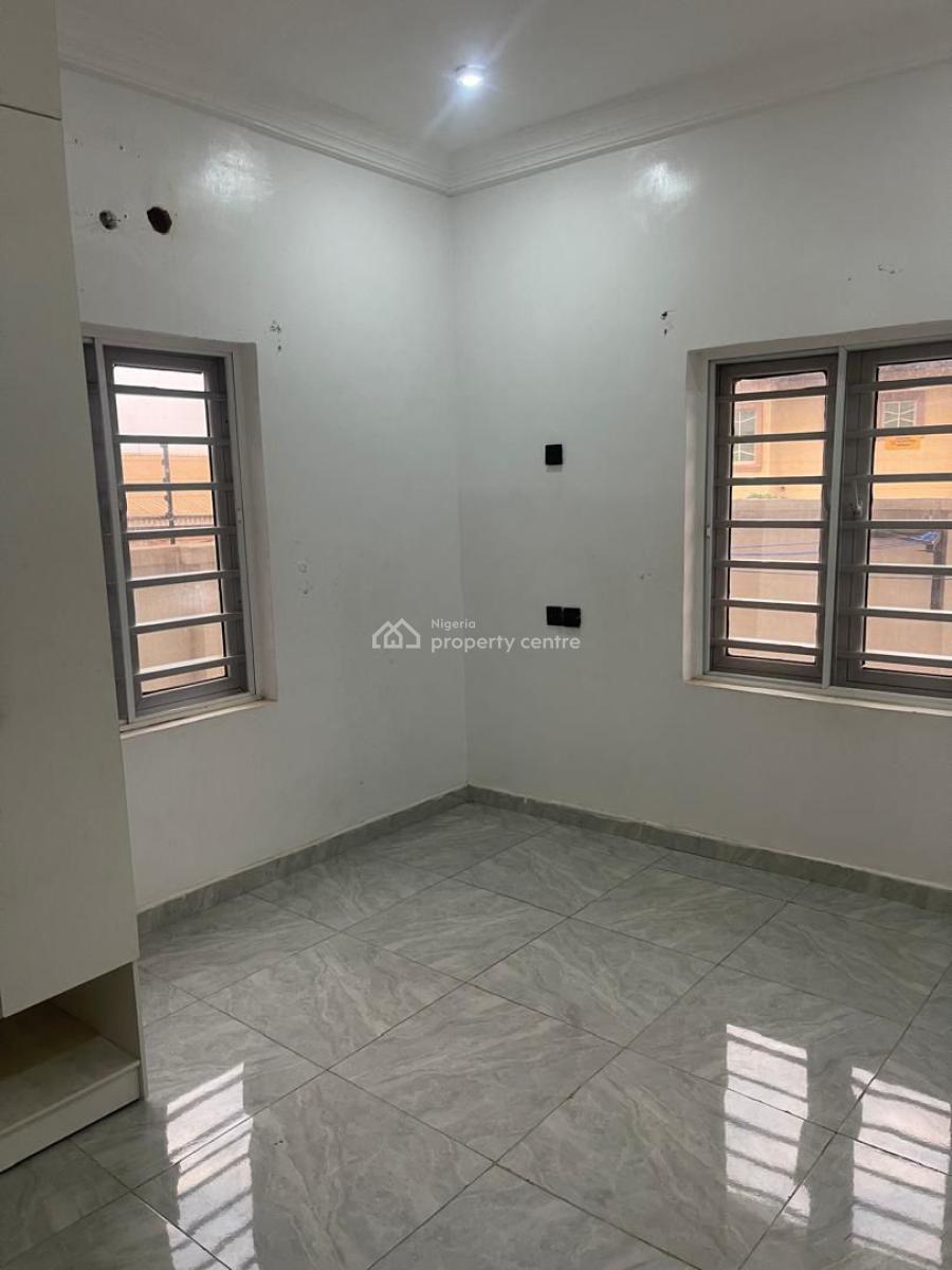 2 Bedroom Flat, Okebadan Estate, Ibadan, Oyo, Flat / Apartment for Rent