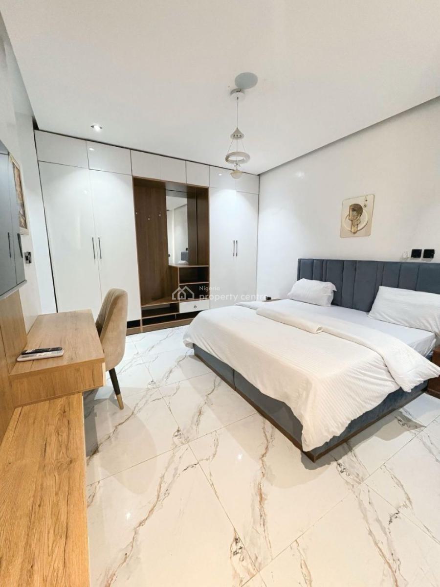 Luxury 2 Bedroom Apartment with Swimming Pool, Ilasan, Ilasan, Lekki, Lagos, Flat / Apartment Short Let