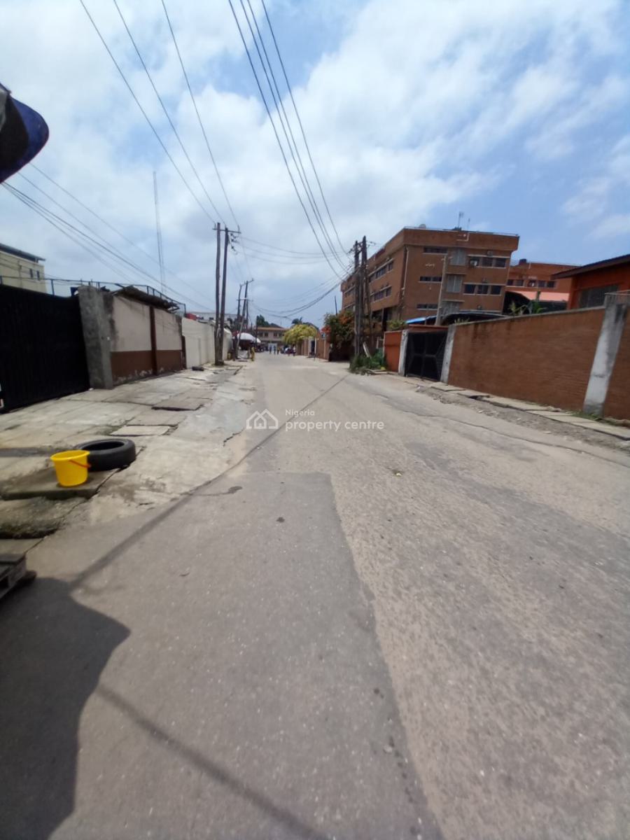 a Land with a 10 Bedroom Duplex with Units of Flats, Ilupeju, Lagos, Detached Duplex for Sale