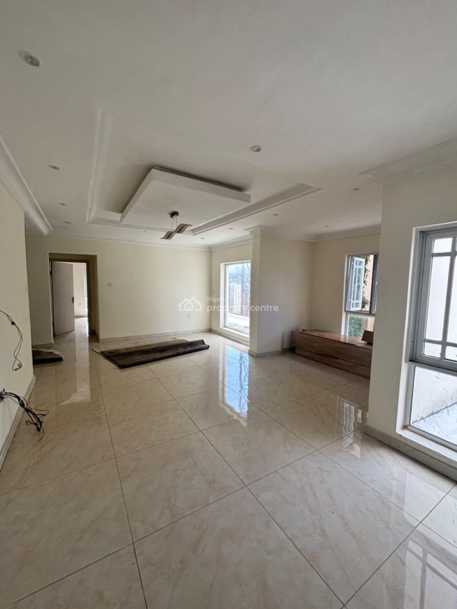 Luxury 2 Bedrooms Apartment with Swimming Pool (suitable for Airbnb), Lekki Phase 1, Lekki, Lagos, Flat / Apartment for Rent