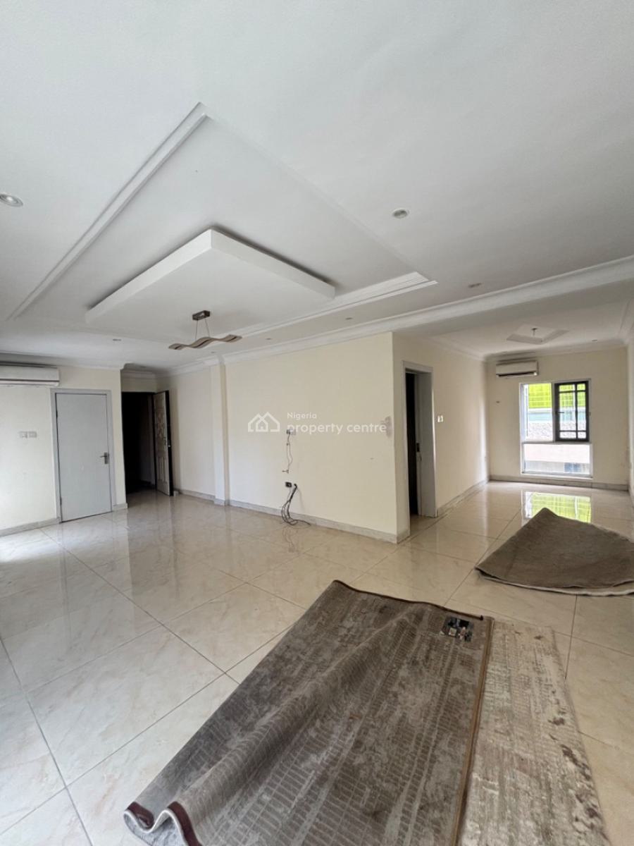 Luxury 2 Bedrooms Apartment with Swimming Pool (suitable for Airbnb), Lekki Phase 1, Lekki, Lagos, Flat / Apartment for Rent
