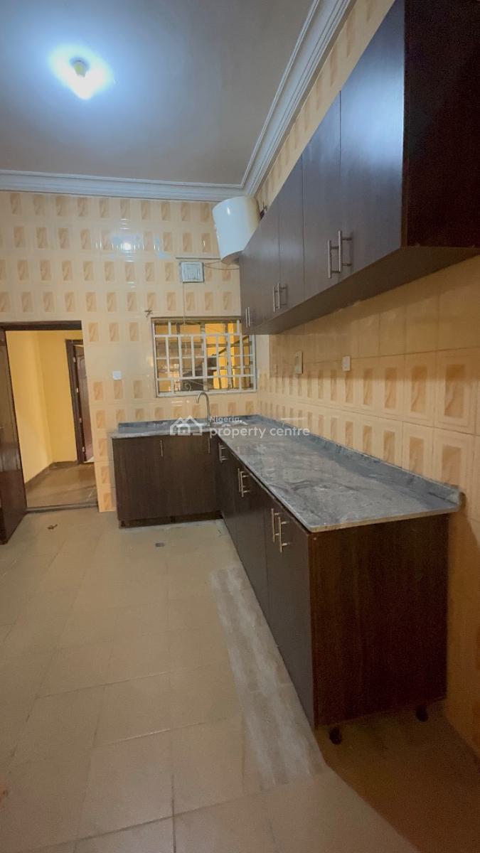 Luxury 3bedroom Flat with Bq in Nice Environment, Utako, Utako, Abuja, Flat / Apartment for Rent