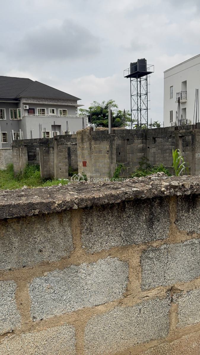 Standard 1000.sqm Land in a Residential Area with Uncompleted Building, Wuye, Abuja, Residential Land for Sale