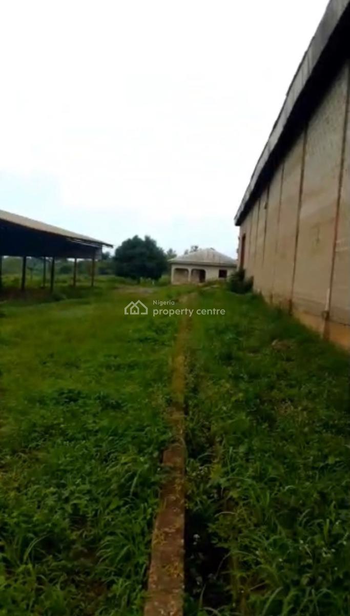 Factory Sitting on 72 Acres of Land, Ife Road, Ibadan, Oyo, Factory for Sale
