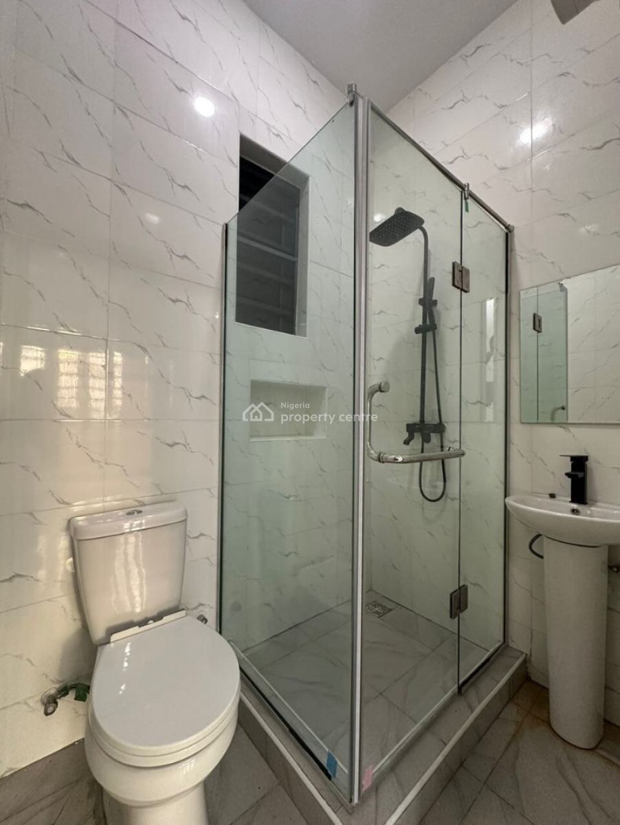 Fully Serviced 2-bedroom Apartment, Ologolo, Lekki, Lagos, Flat / Apartment for Rent
