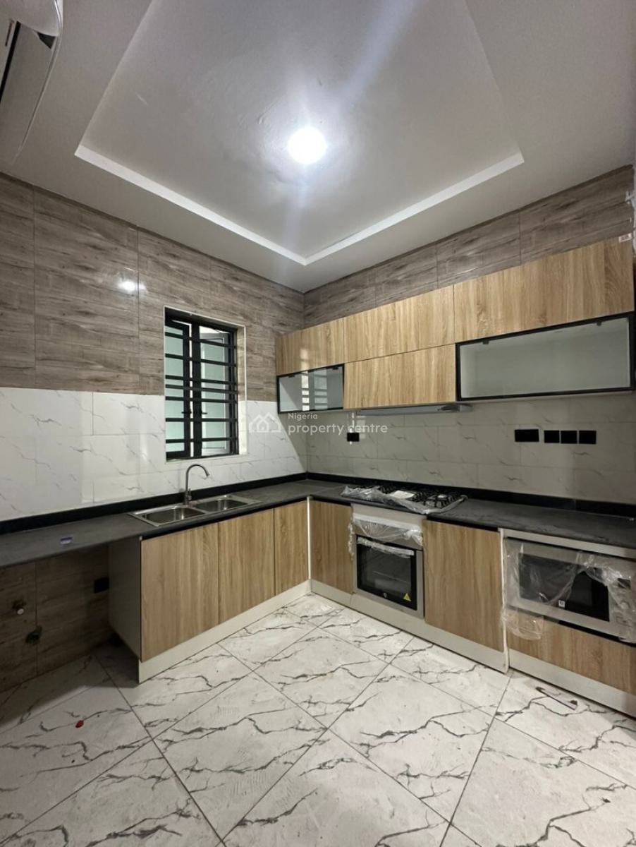 Fully Serviced 2-bedroom Apartment, Ologolo, Lekki, Lagos, Flat / Apartment for Rent
