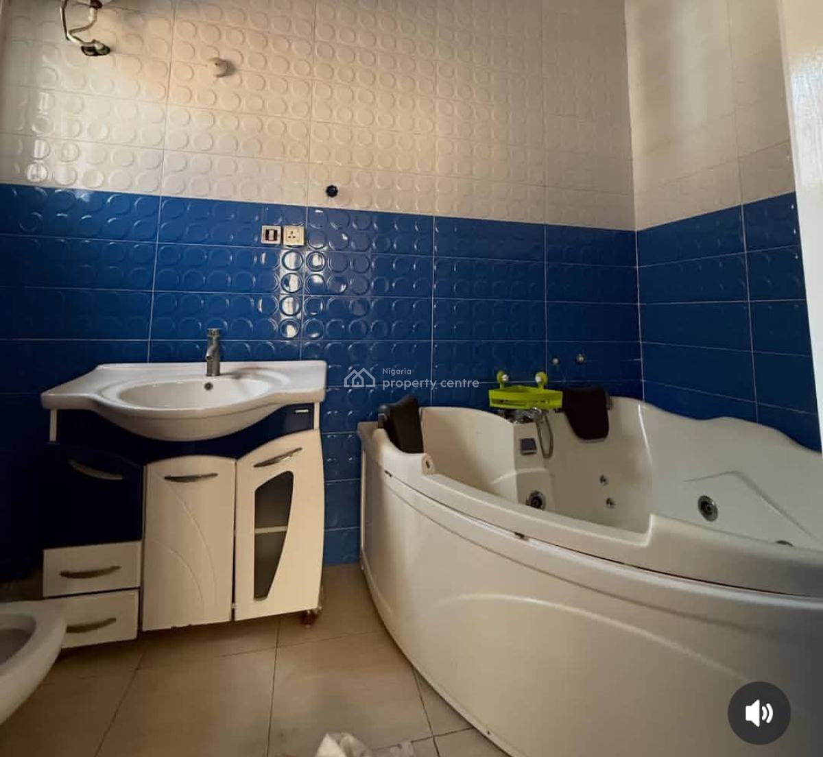 Self Serviced Luxury and Spacious 5 Bedroom House, Chevron Toll Gate, Lekki, Lagos, Detached Duplex for Rent