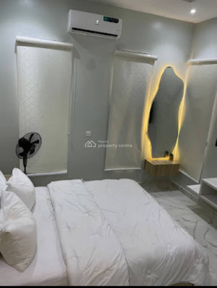 Fully Serviced and Luxuriated 2 Bedroom Apartment, Ikate, Lekki, Lagos, Flat / Apartment for Rent