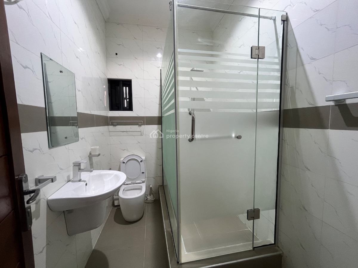 Newly Build Self Service 3bedroom, Off Freedom Way, Lekki Phase 1, Lekki, Lagos, Flat / Apartment for Rent
