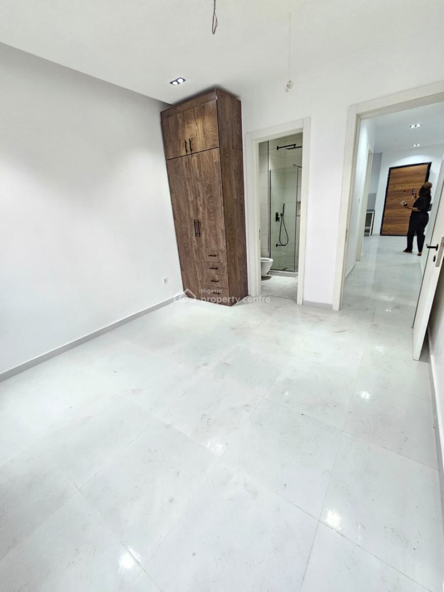Newly Built Contemporary 2 Bedroom Apartments, Ologolo, Lekki, Lagos, Flat / Apartment for Sale