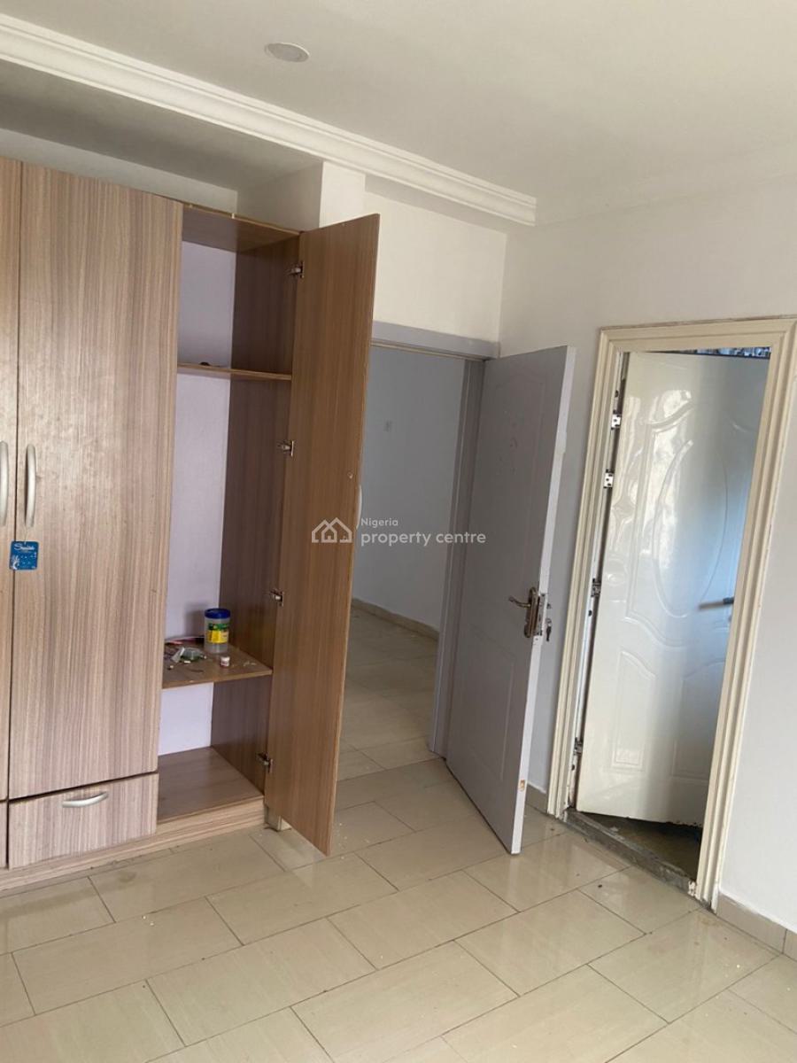 Standard and Sharp 4 Bedroom Wing of Duplex, Atlantic View Estate, Lekki, Lagos, House for Rent