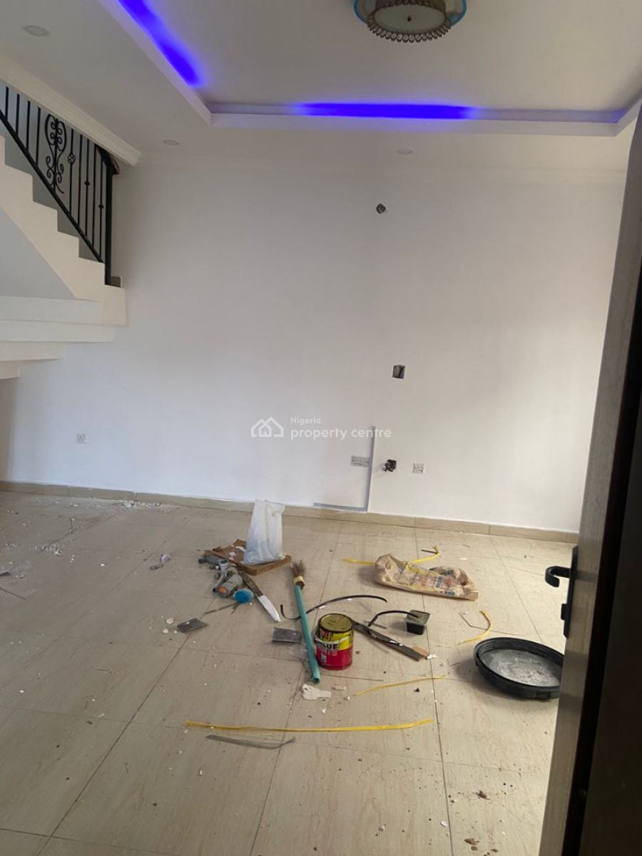 Standard and Sharp 4 Bedroom Wing of Duplex, Atlantic View Estate, Lekki, Lagos, House for Rent