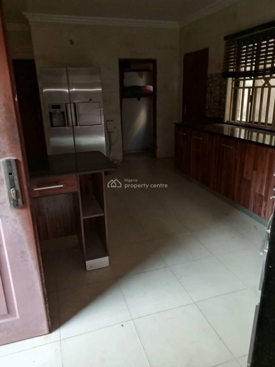 Spacious 6 Bedroom, Igbo Efon, Lekki, Lagos, Semi-detached Duplex for Sale