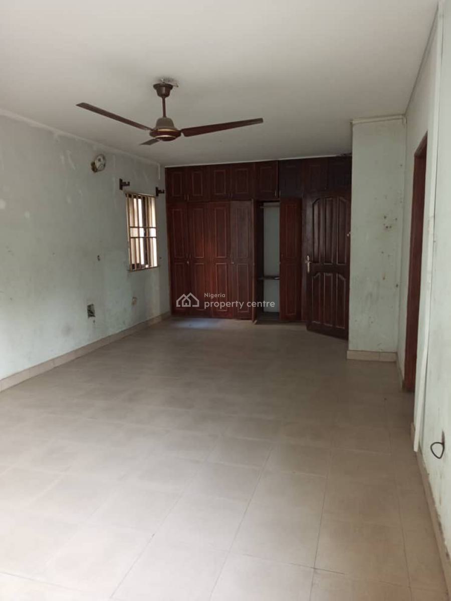 Spacious 6 Bedroom, Igbo Efon, Lekki, Lagos, Semi-detached Duplex for Sale