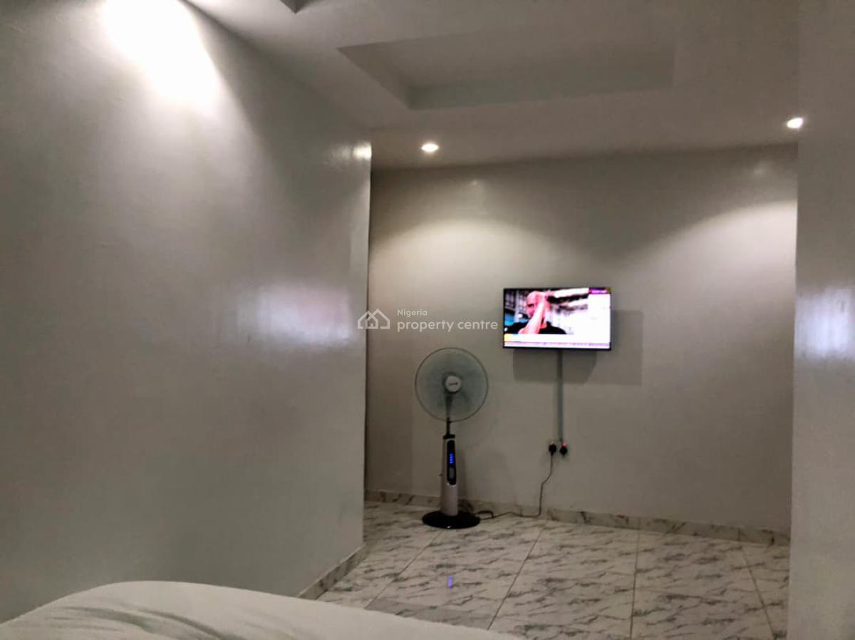 a Luxurious 3 Bedroom in an Estate, Dideolu Estate, Ogba, Ikeja, Lagos, Flat / Apartment Short Let