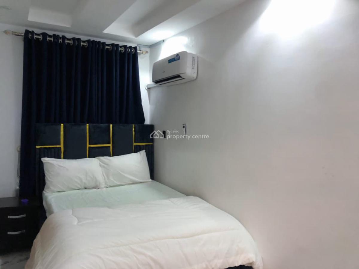 a Luxurious 3 Bedroom in an Estate, Dideolu Estate, Ogba, Ikeja, Lagos, Flat / Apartment Short Let