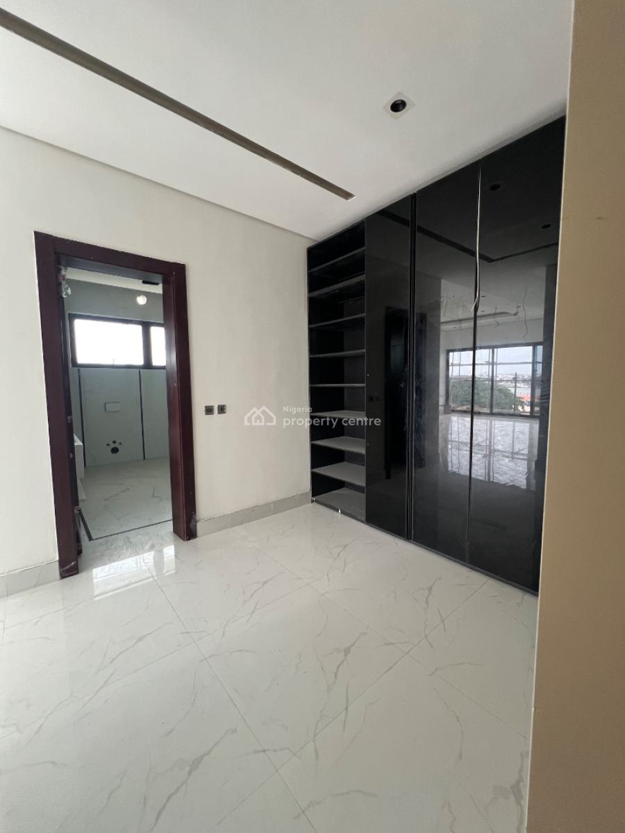 Elegantly Built 4 Bedroom Block of Flats Suitable for Investment, Old Ikoyi, Ikoyi, Lagos, Block of Flats for Sale