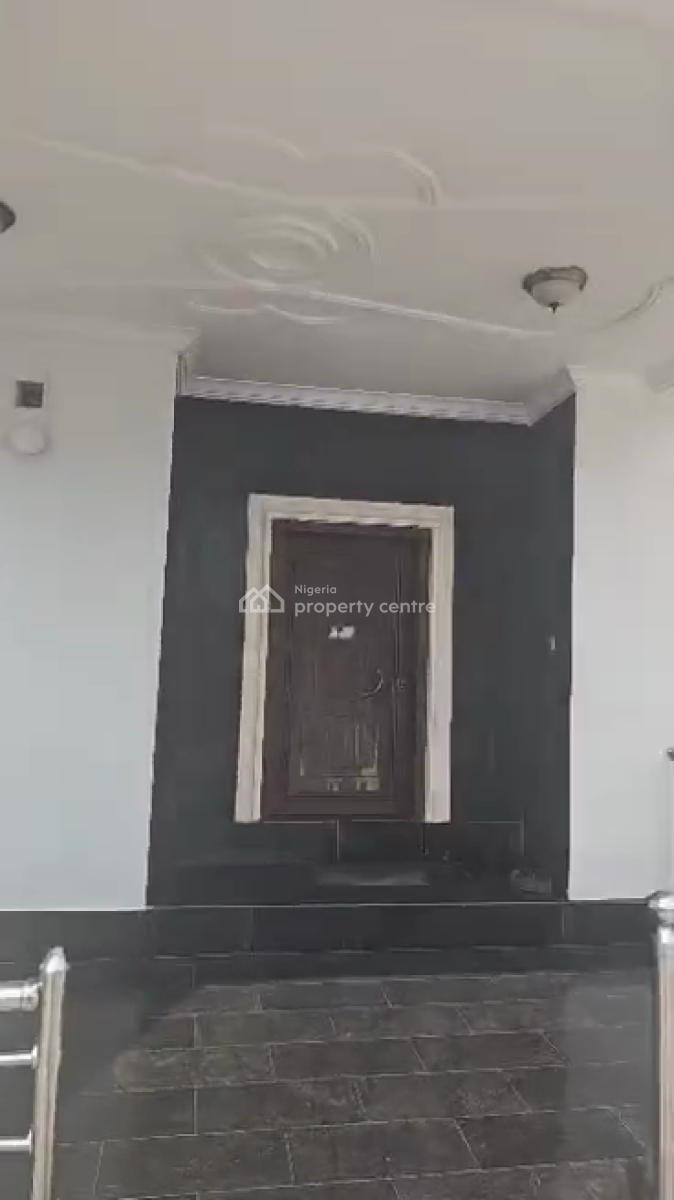 Distress 5bedr Detach and Bq, Diamond Estate Amuwo Odofin Lagos, Amuwo Odofin, Lagos, Detached Duplex for Sale