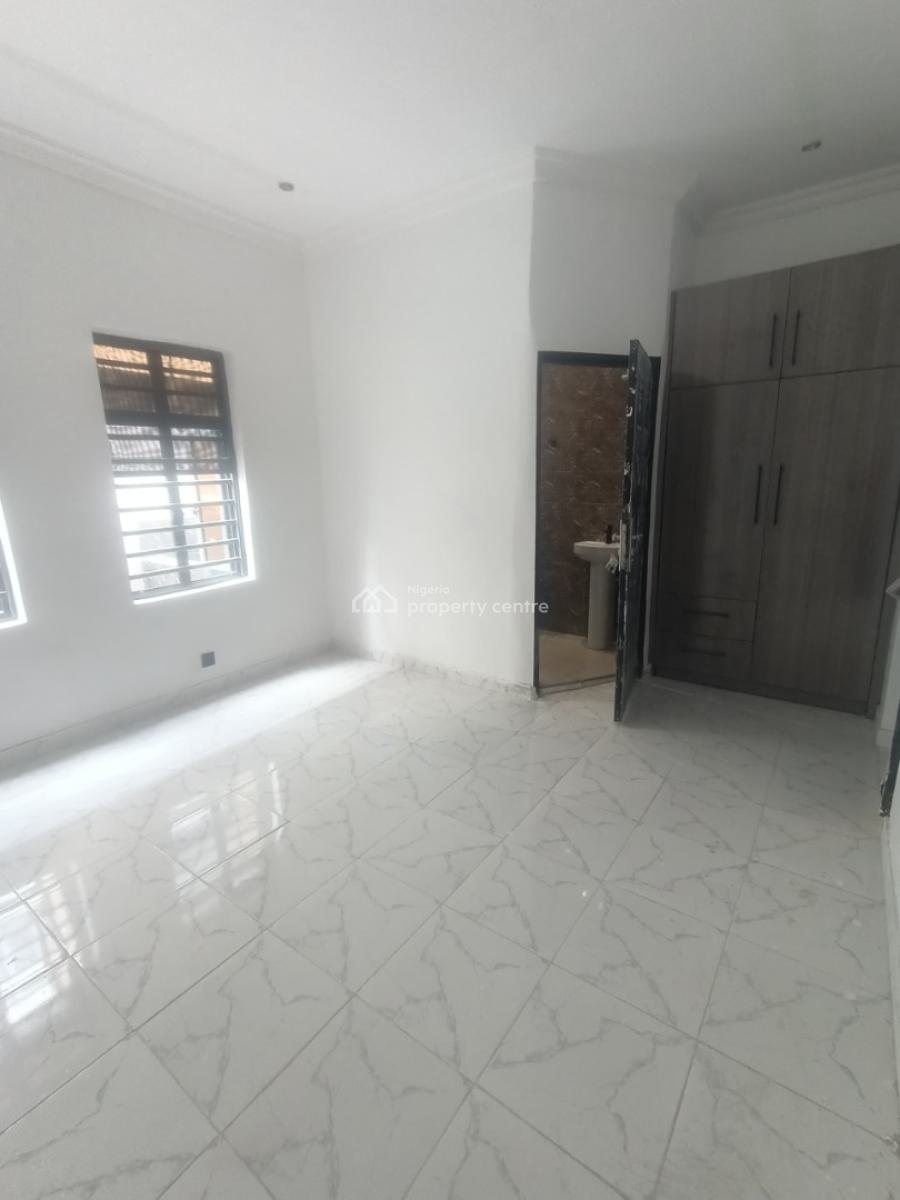 Standard and Spacious 3 Bedroom Flat, Thomas Estate, Ajah, Lagos, Flat / Apartment for Rent