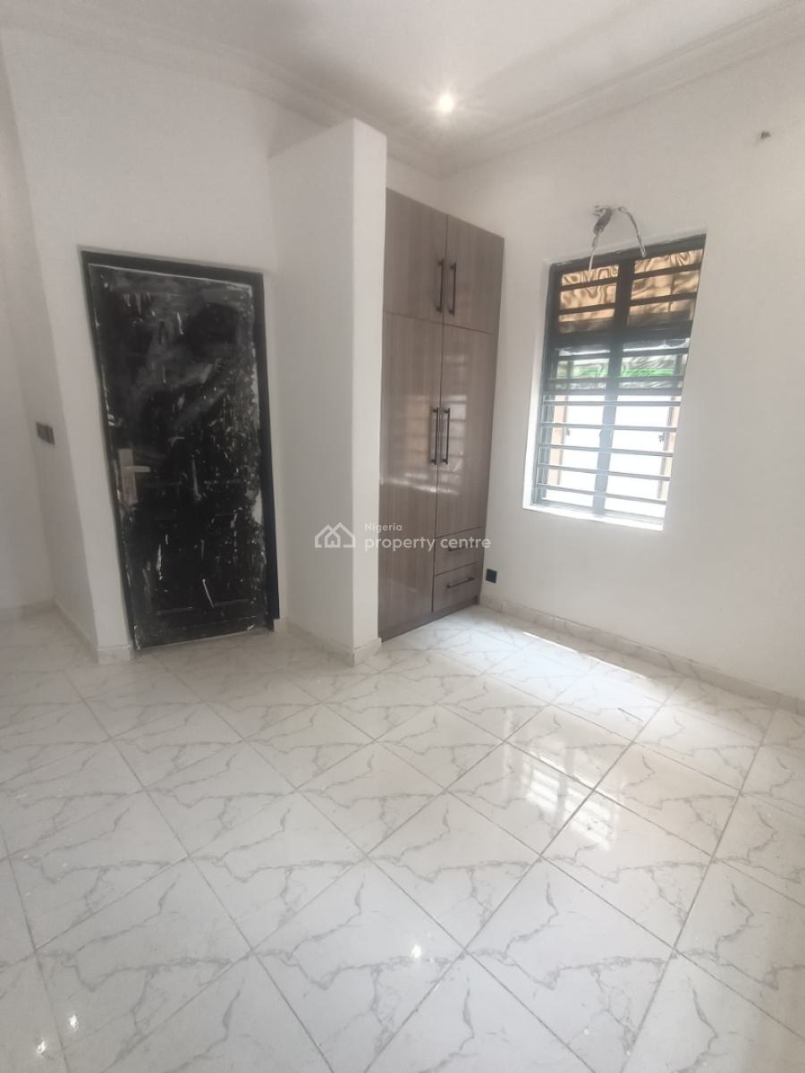 Standard and Spacious 3 Bedroom Flat, Thomas Estate, Ajah, Lagos, Flat / Apartment for Rent