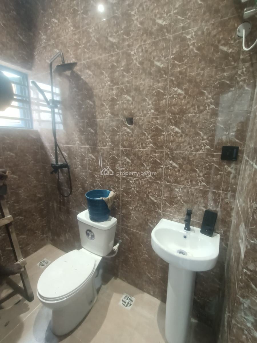 Standard and Spacious 3 Bedroom Flat, Thomas Estate, Ajah, Lagos, Flat / Apartment for Rent