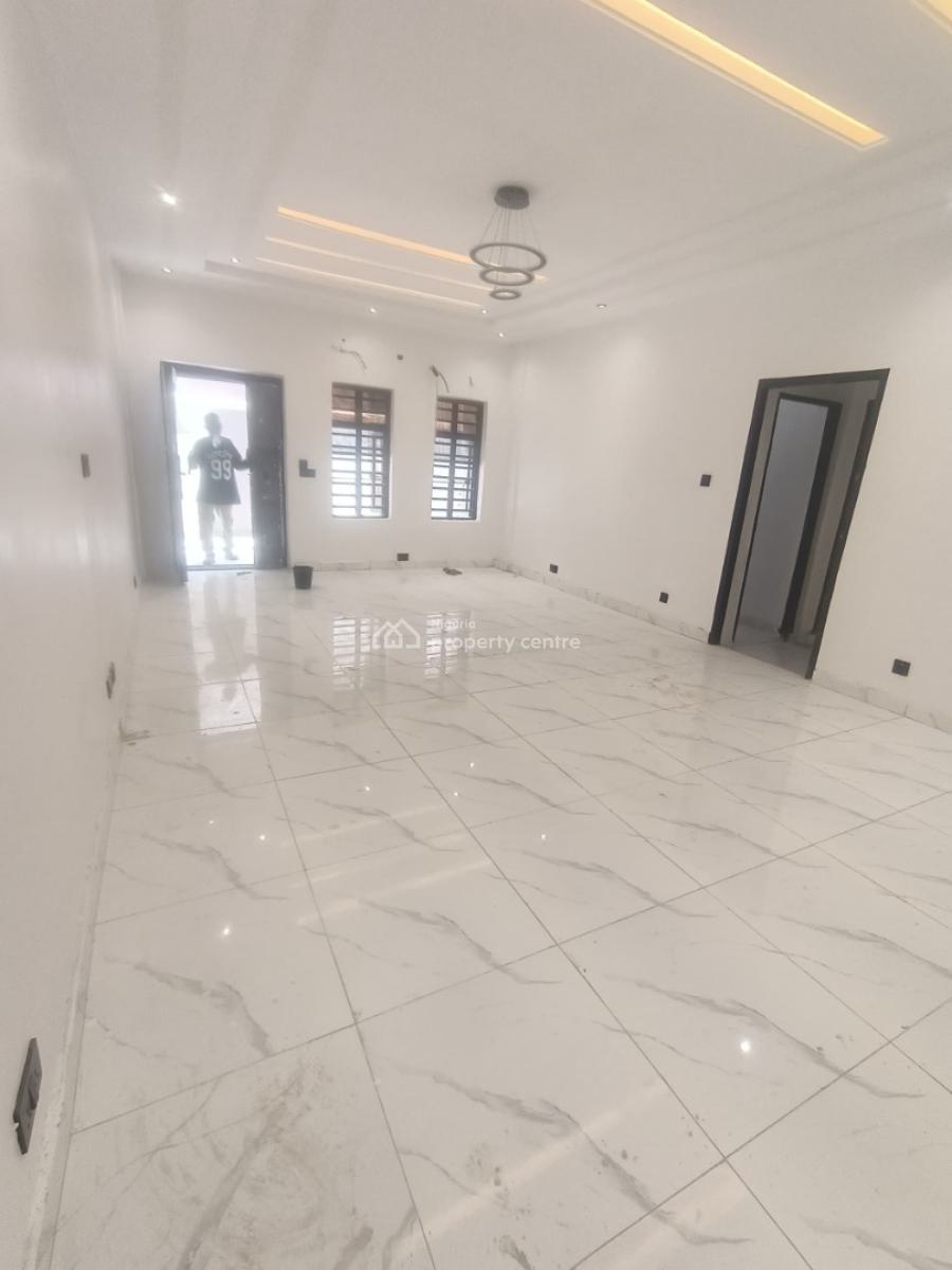 Standard and Spacious 3 Bedroom Flat, Thomas Estate, Ajah, Lagos, Flat / Apartment for Rent