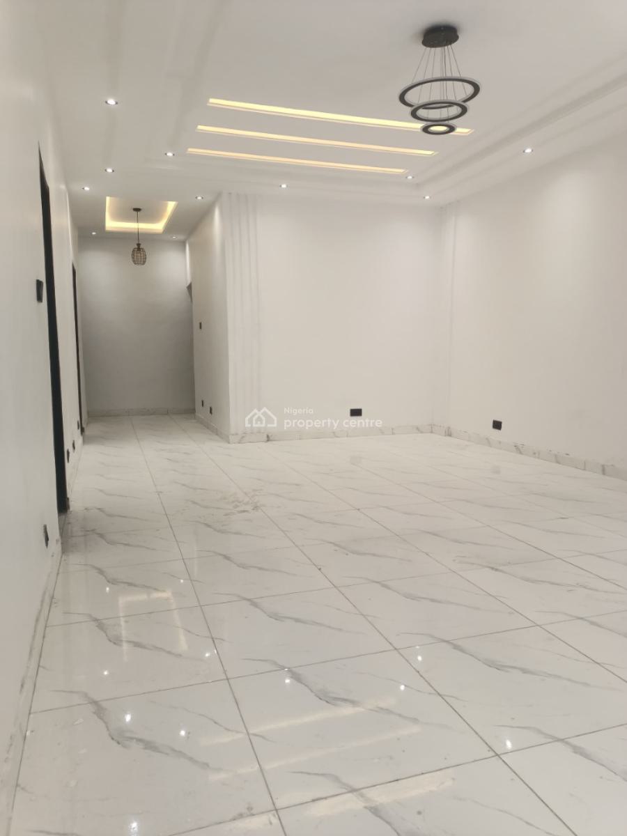 Standard and Spacious 3 Bedroom Flat, Thomas Estate, Ajah, Lagos, Flat / Apartment for Rent