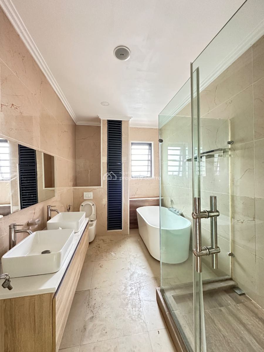 Uniquely Built 4 Bedroom Penthouse with 2bqs, Swimming Pool, Gym, Old Ikoyi, Ikoyi, Lagos, Block of Flats for Sale