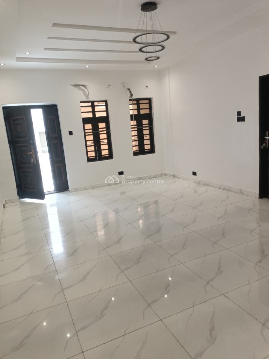 Standard and Sharp 3bedroom Apartment, Thomas Estate, Ajah, Lagos, Flat / Apartment for Rent